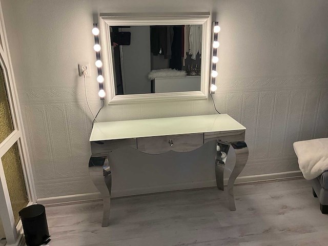 Kaptafel opstelling - afbeelding 1 van  4