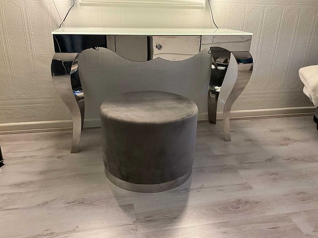 Kaptafel opstelling - afbeelding 4 van  4