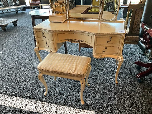 Kaptafel - afbeelding 4 van  8
