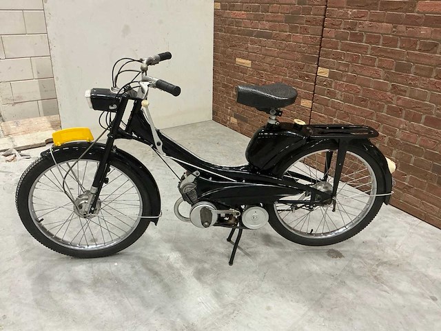 Kaptein mobylette bg44 oldtimer brommer - afbeelding 5 van  12