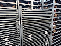 Kar (235x) met bled (848x) - afbeelding 10 van  14