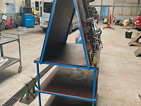 Kar met gereedschap - afbeelding 3 van  5