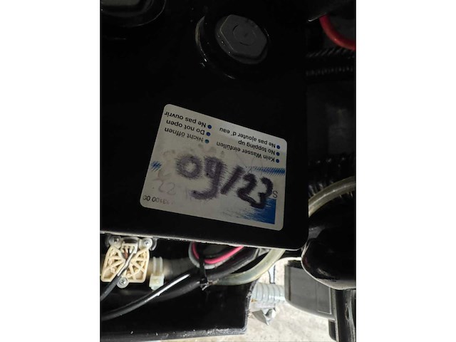 Karcher - - b 60 w bp dose - zelfrijdende veegmachine - afbeelding 2 van  8