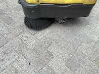 Karcher - 1998 - ksm 750 - zelfrijdende veegmachine - afbeelding 4 van  8