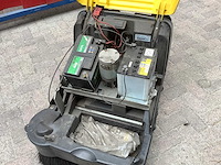 Karcher - 1998 - ksm 750 - zelfrijdende veegmachine - afbeelding 6 van  8
