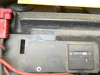 Karcher - 1998 - ksm 750 - zelfrijdende veegmachine - afbeelding 8 van  8