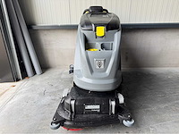 Karcher - 2015 - b 60 w bp dose accu's 2024 - zelfrijdende veegmachine - afbeelding 7 van  13