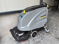 Karcher - 2017 - b 60 w bp dose accu's 2023 - zelfrijdende veegmachine - afbeelding 1 van  12