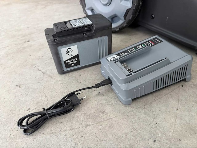 Karcher - 2026 - lm 530/36- li-on accu grasmaaier - afbeelding 2 van  3