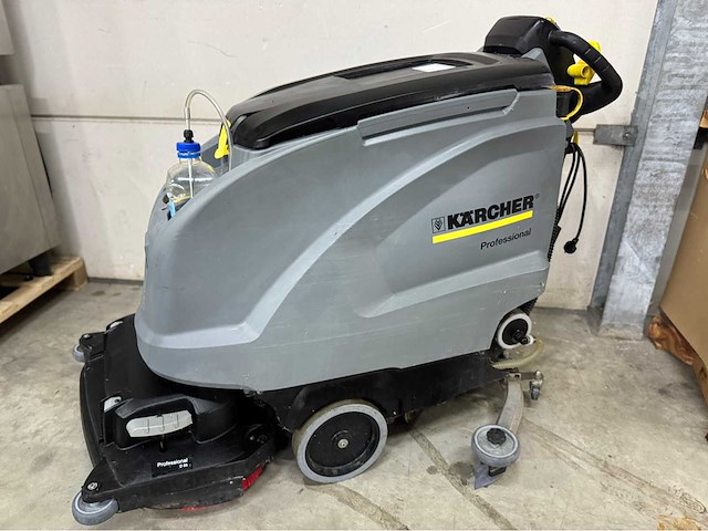 Karcher - b 60 w accu 2021 - zelfrijdende schrobmachine - afbeelding 1 van  12