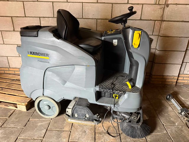 Karcher - b150 r - opzit schrob-veegmachine - afbeelding 6 van  8