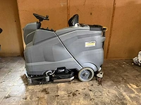 Karcher - b150r - opzit schrob-zuigmachine - afbeelding 3 van  5