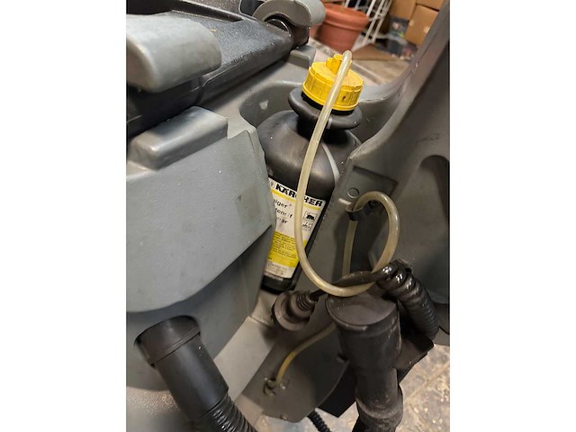 Karcher - b60 w - zelfrijdende schrob-zuigmachine - afbeelding 7 van  8