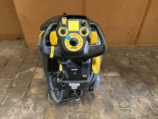 Karcher - b80w - schrob-zuigmachine - afbeelding 4 van  5