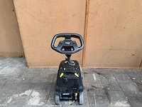 Karcher - bd 38/12 - schrob-zuigmachine - afbeelding 4 van  5