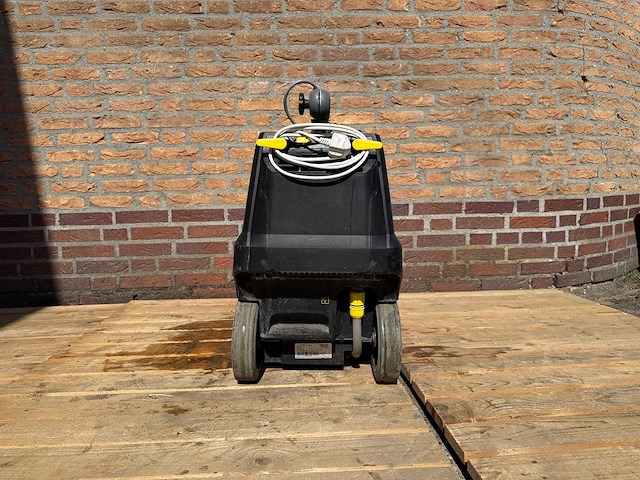 Karcher - bd 38/12 schrob-zuigmachine - afbeelding 3 van  5