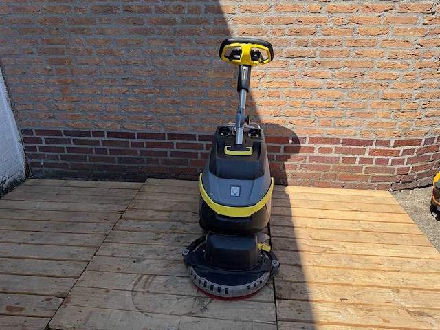 Karcher - bd 38/12 schrob-zuigmachine - afbeelding 3 van  4