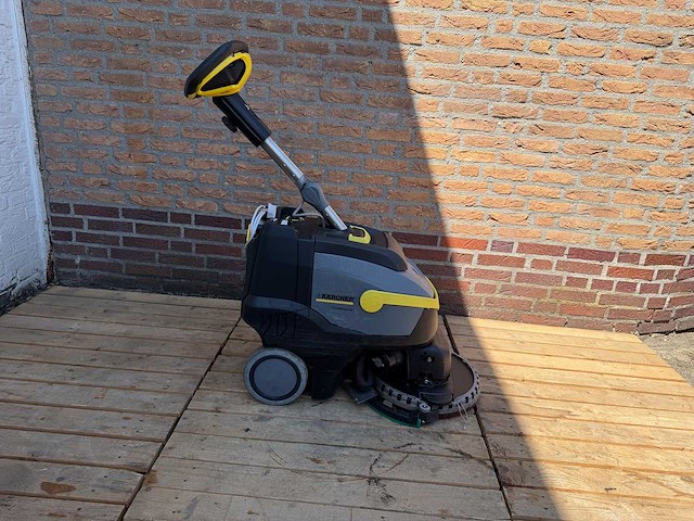 Karcher - bd 38/12 schrob-zuigmachine - afbeelding 1 van  5