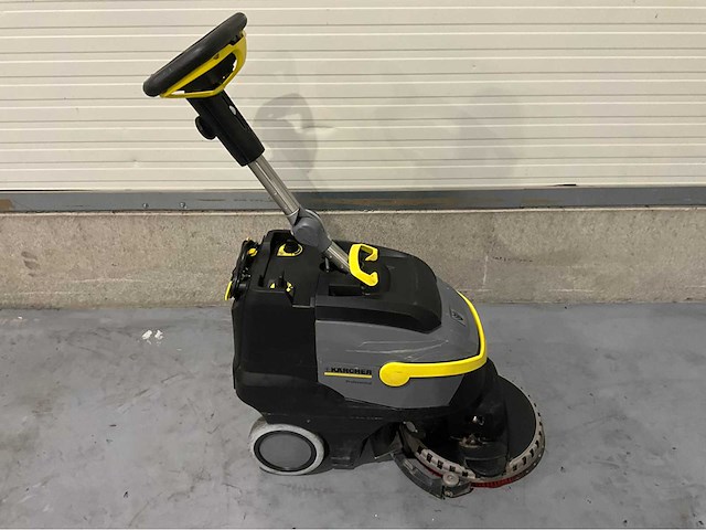 Karcher - bd 38/12c - achterloop schrob-zuig machine - afbeelding 2 van  3