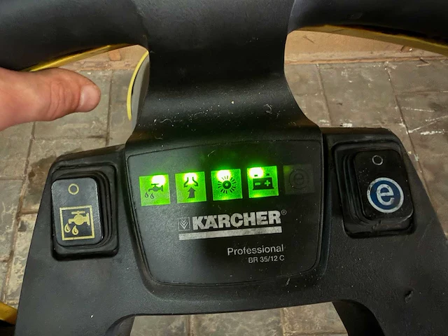 Karcher - br 35/12 - schrob-zuigmachine - afbeelding 5 van  5