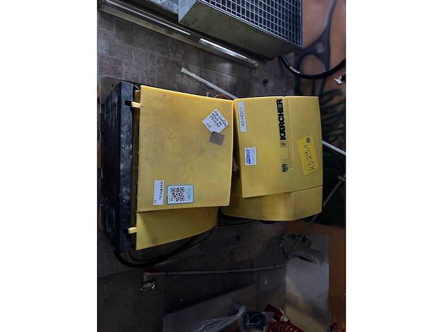 Kärcher - hd1401ch - high pressure-cleaner - 2002 (2x) - afbeelding 3 van  4