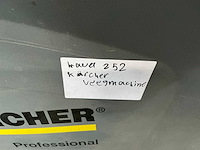 Kärcher - km 105/110r - straatveegmachine - afbeelding 9 van  17