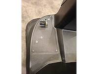 Karcher - km 90/60 r - karcher zelfrijdende veegmachine - afbeelding 7 van  10