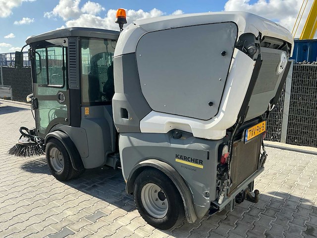 Kärcher - mc 130 - road and yard sweeper - 2015 - afbeelding 28 van  32
