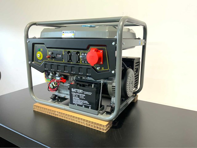 Karcher - pgg 8/3 - stroomgenerator - aggregaat 7kw - 400v - tank 25l - 2026 - afbeelding 8 van  12