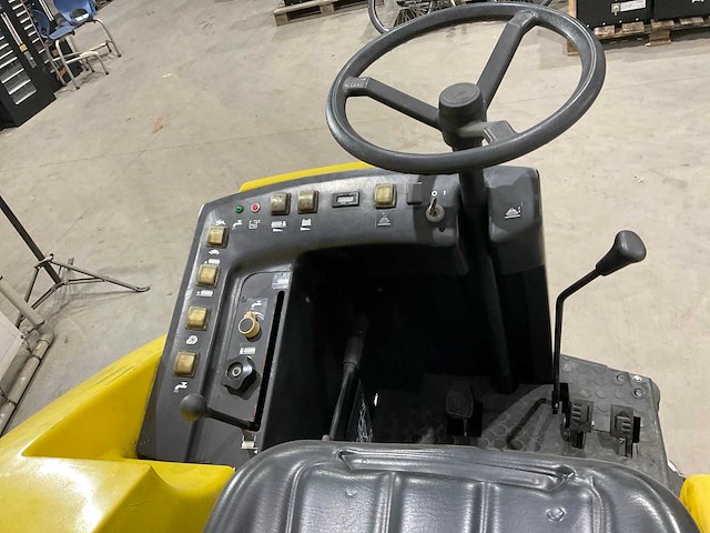 Kärcher - veegmachine - afbeelding 17 van  17