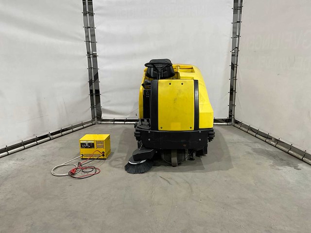 Kärcher - veegmachine - afbeelding 11 van  17