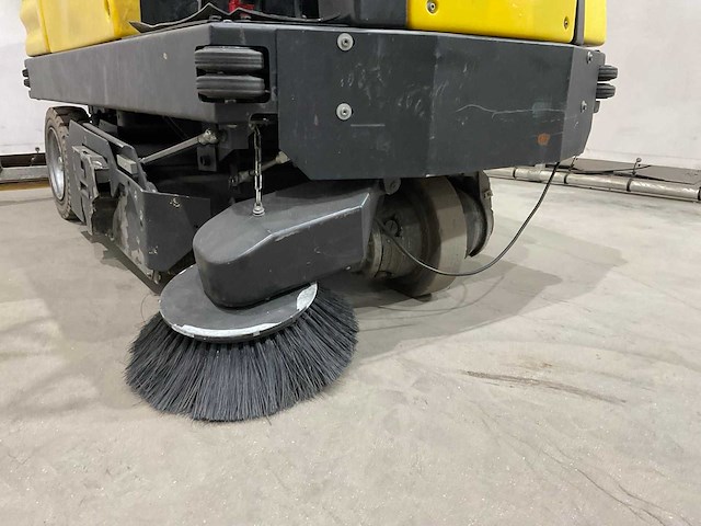 Kärcher - veegmachine - afbeelding 12 van  17