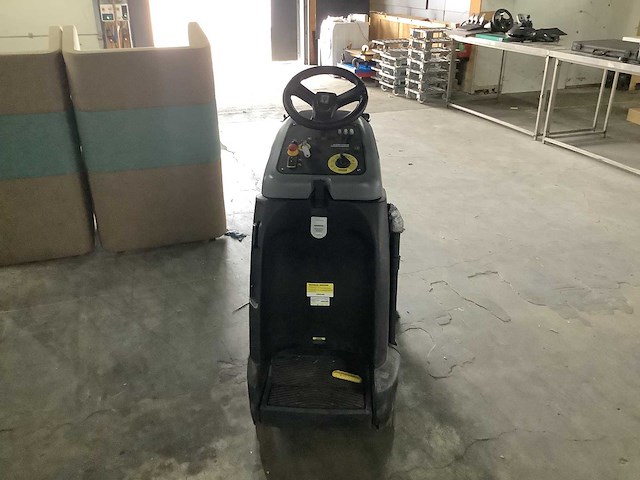 Karcher - veegmachine - afbeelding 3 van  9