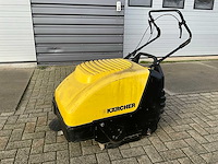 Karcher 750 sm zelfrijdende veegmachine - afbeelding 1 van  7