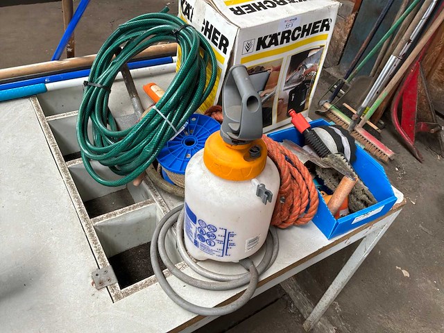 Karcher asstofzuiger en divers - afbeelding 4 van  5