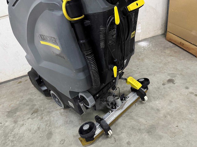 Karcher b 40 c bp accu’s 2024 zelfrijdende schrobmachine - afbeelding 7 van  14
