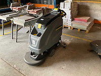 Kärcher b 40 w bp schrobmachine - afbeelding 1 van  6