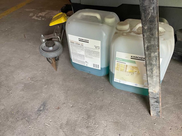 Kärcher b 40 w bp schrobmachine - afbeelding 6 van  6