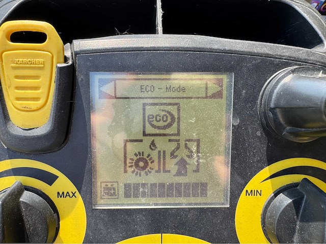 Karcher b 80w accu’s 2024 zelfrijdende schrobmachine - afbeelding 8 van  10