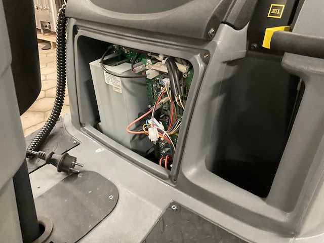 Kärcher b 90r schrob-zuigmachine - afbeelding 5 van  8