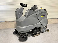 Karcher b150 r bp opzit schrob veeg/zuigmachine dubele borstels 54 uur !