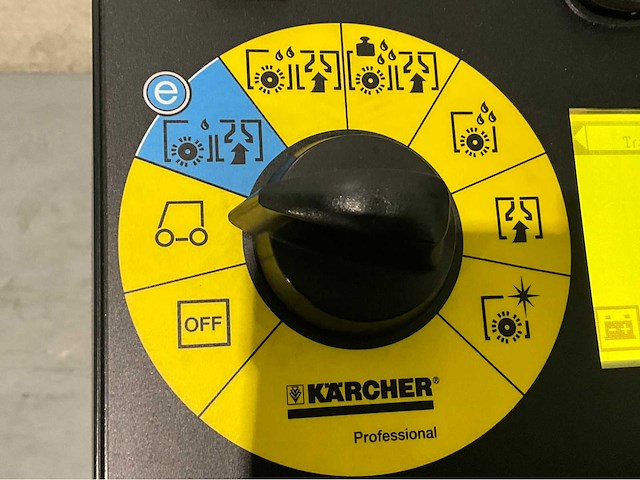 Karcher b150 r bp opzit schrob veeg/zuigmachine dubele borstels accu’s 2024 - afbeelding 2 van  17