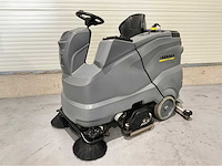 Karcher b150 r bp opzit schrob veeg/zuigmachine dubele borstels accu’s 2024 - afbeelding 1 van  5