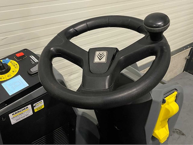 Karcher b150 r bp opzit schrob veeg/zuigmachine dubele borstels - afbeelding 5 van  17