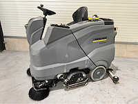 Karcher b150 r bp opzit schrob veeg/zuigmachine dubele borstels - afbeelding 10 van  17