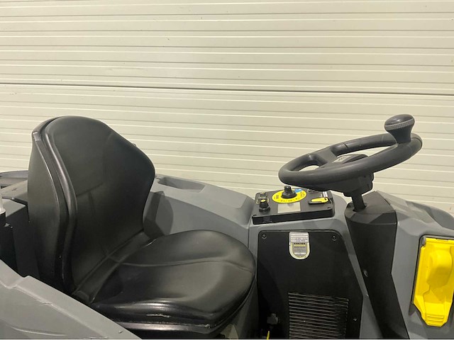 Karcher b150 r bp opzit schrob veeg/zuigmachine dubele borstels - afbeelding 4 van  14