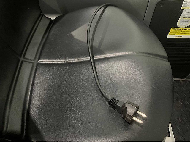 Karcher b150 r bp opzit schrob veeg/zuigmachine dubele borstels - afbeelding 6 van  15