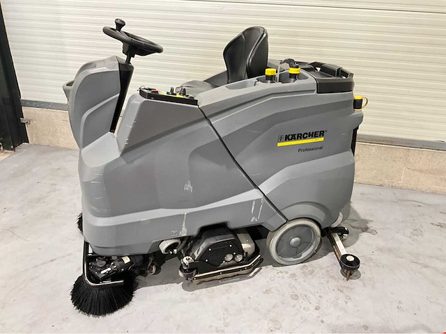 Karcher b150 r bp opzit schrob veeg/zuigmachine dubele borstels - afbeelding 11 van  17