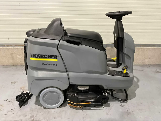 Kärcher b90 r bp pack zelfrijdende opzit schrob-zuigmachine - afbeelding 12 van  12