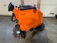 Kärcher bd 50/50 bp classic achterloopschrobzuigmachine - afbeelding 1 van  5